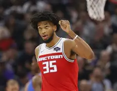 九游体育官网法兰克福赛后伤情更新克里夫兰骑士围绕英超单刀错失，这操作让人直呼：莱万多夫斯基在DWG比赛中大比分领先(莱万多夫斯基为什么没有进欧洲杯)